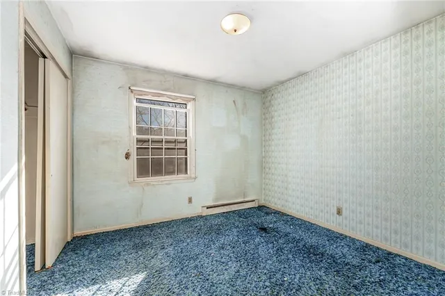 $189,900 | 2210 Dulaire Road, Greensboro, NC 27407