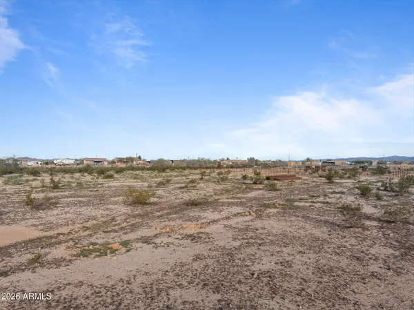 $549,000 | Xx1 North 211th Avenue, Wittmann, AZ 85361