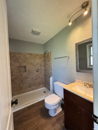 $234,900 | 7422 Edgedale Drive, Newburgh, IN 47630