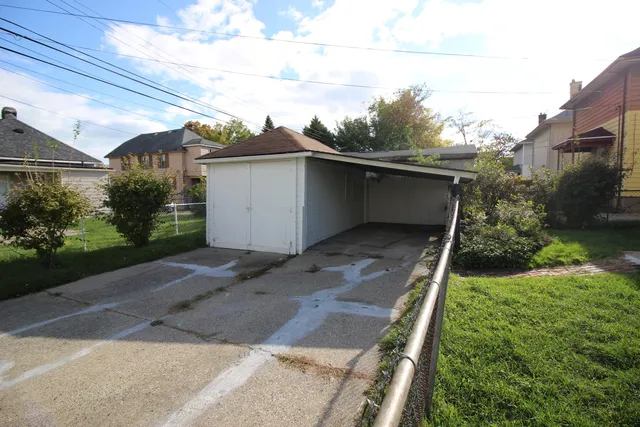$110,000 | 84 Northbound Gratiot Avenue, Mount Clemens, MI 48043