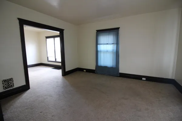 $110,000 | 84 Northbound Gratiot Avenue, Mount Clemens, MI 48043