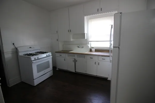 $110,000 | 84 Northbound Gratiot Avenue, Mount Clemens, MI 48043