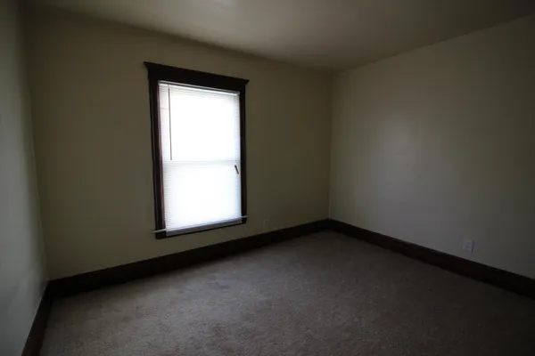 $110,000 | 84 Northbound Gratiot Avenue, Mount Clemens, MI 48043