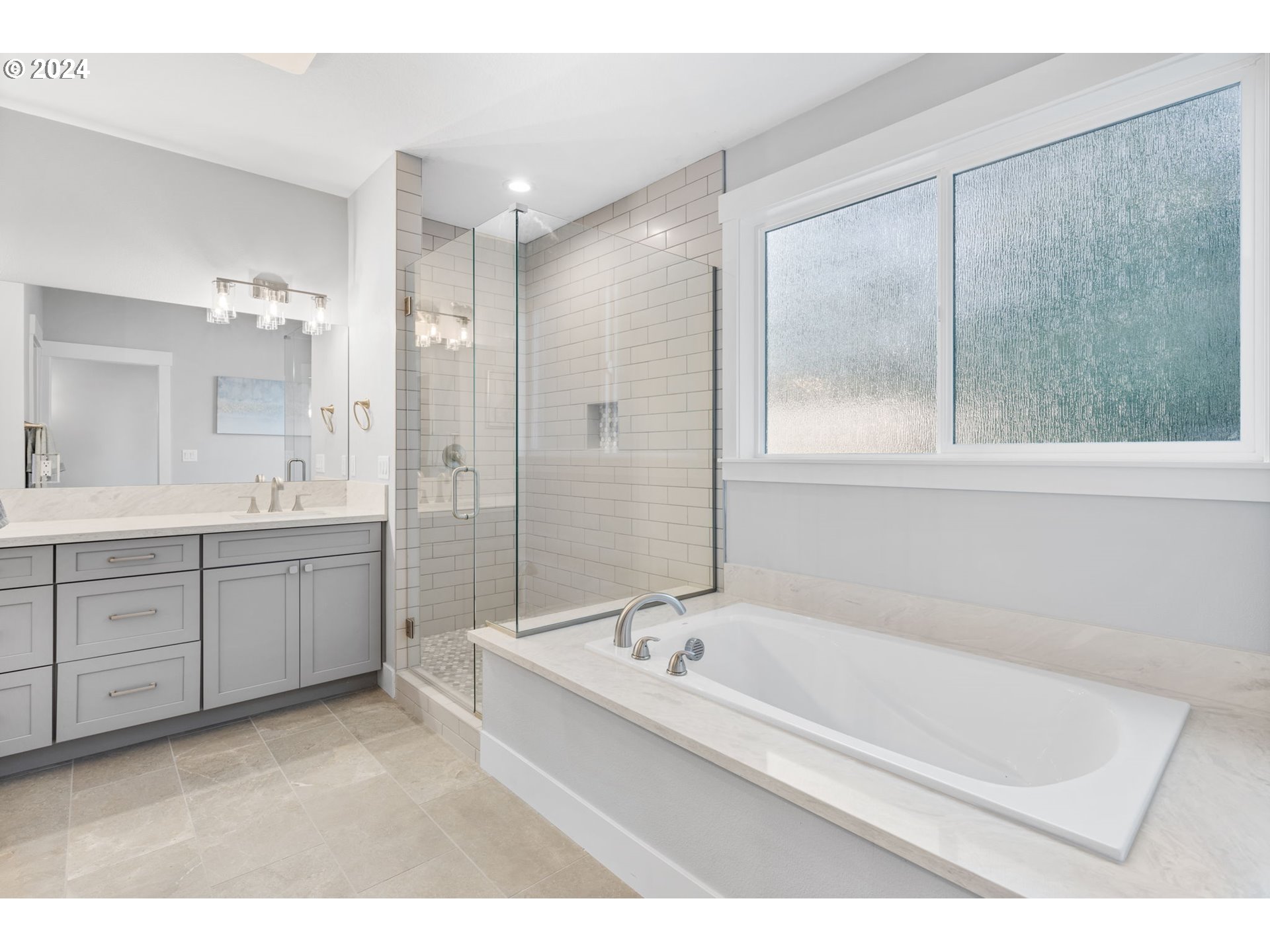 5826 Southwest Grayson Terrace Beaverton, OR 97078 - Photo 16 of 35 Primary Bedroom