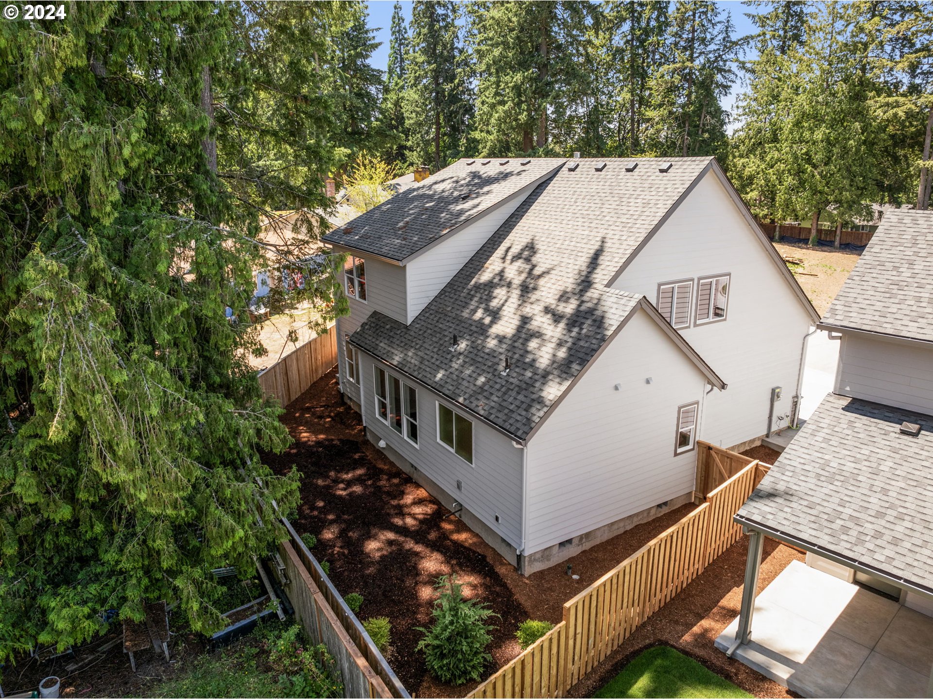 5826 Southwest Grayson Terrace Beaverton, OR 97078 - Photo 35 of 35