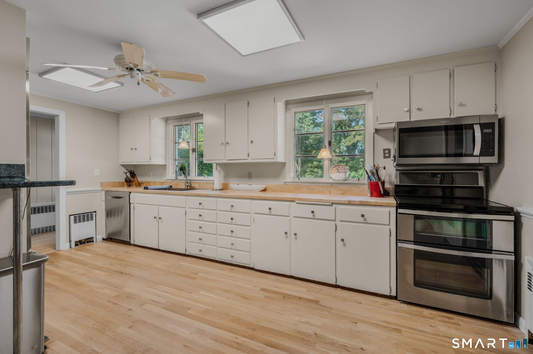 24 Long Hill Road Deep River, CT 06417 - Photo 3 of 38 Gallery Image 3