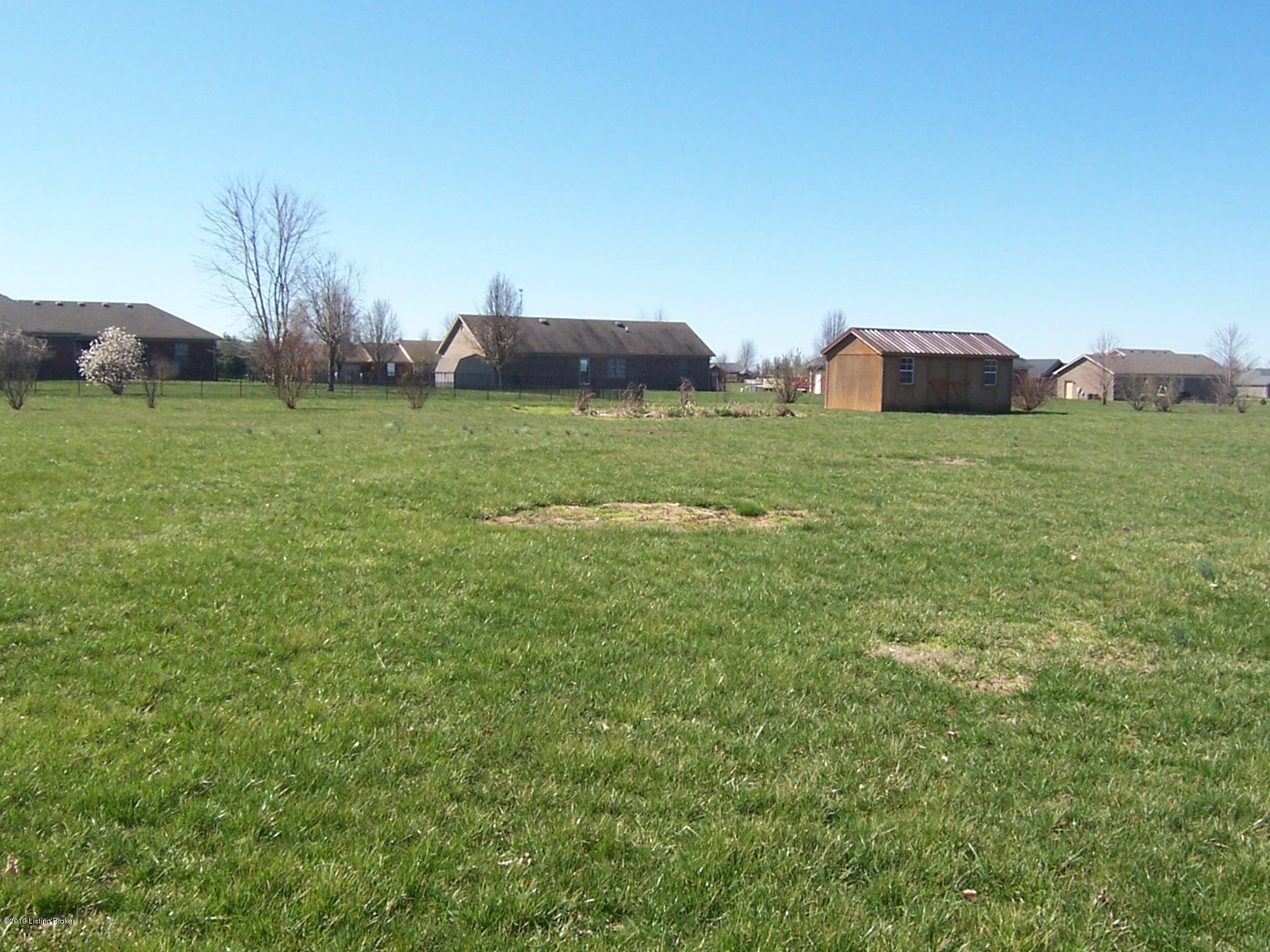 515 Ed Pile Road Bardstown, KY 40004 - Photo 22 of 25 Yard