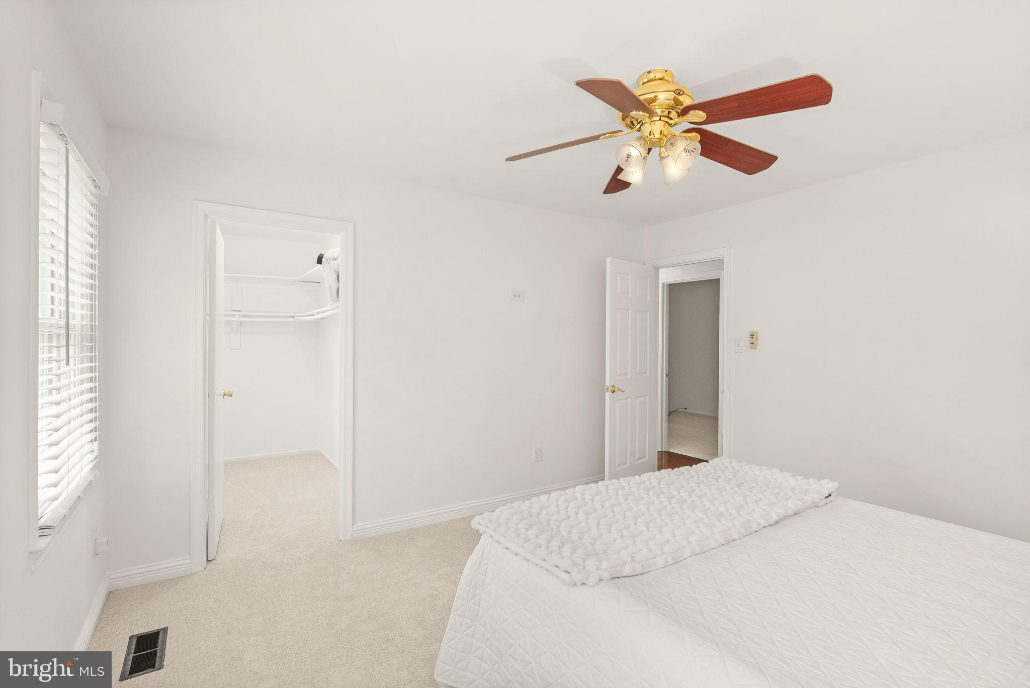 9507 Burdett Road Burke, VA 22015 - Photo 22 of 47 Primary bedroom with walk in closet