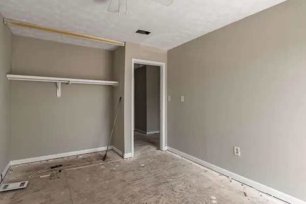 $94,500 | 3254 Strawberry Lane, Decatur, GA 30034