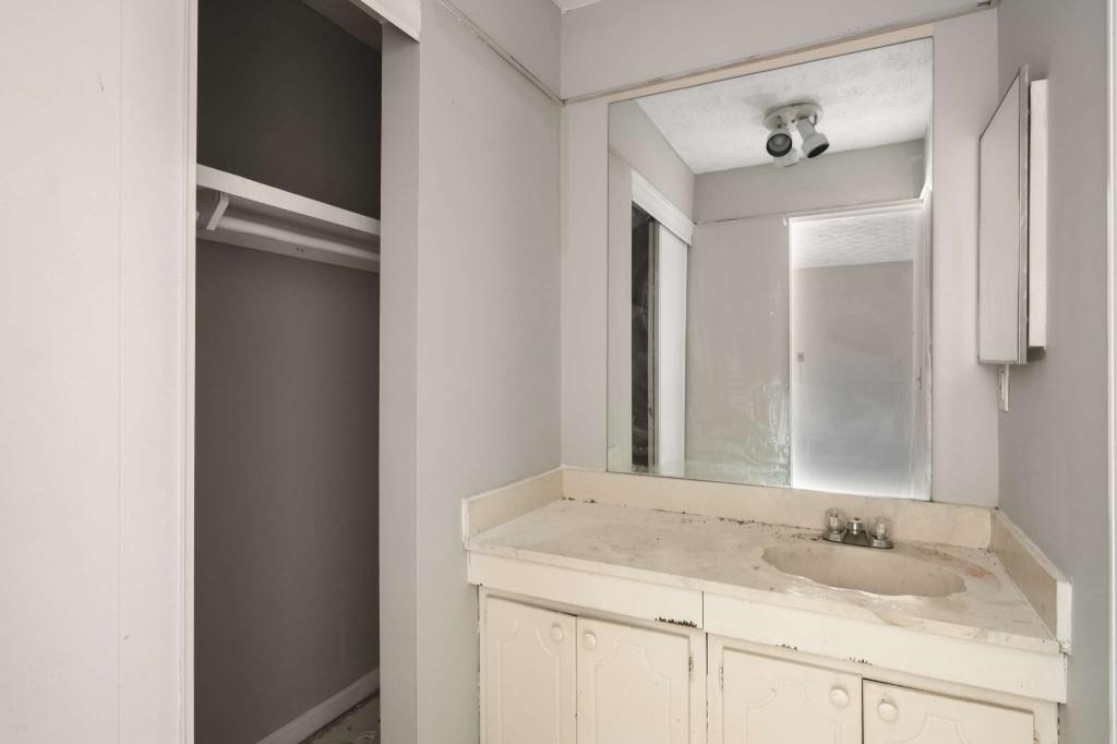 3254 Strawberry Lane Decatur, GA 30034 - Photo 20 of 27