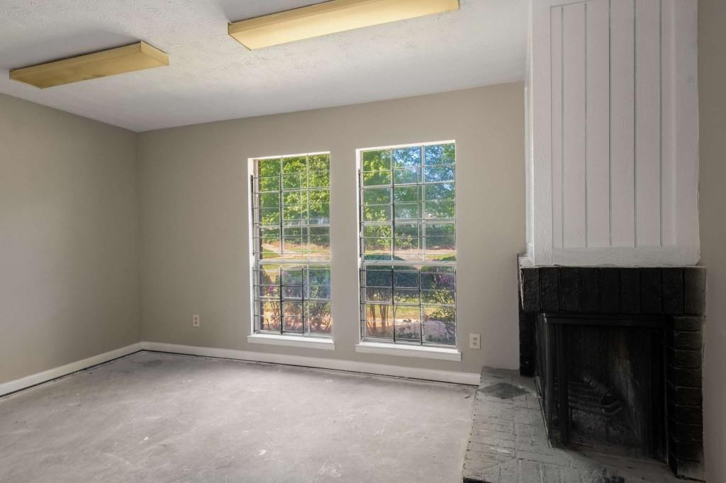 3254 Strawberry Lane Decatur, GA 30034 - Photo 6 of 27