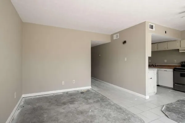 $94,500 | 3254 Strawberry Lane, Decatur, GA 30034