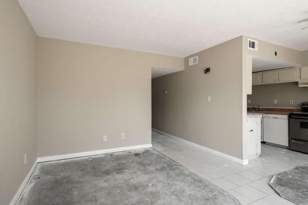 3254 Strawberry Lane Decatur, GA 30034 - Photo 10 of 27