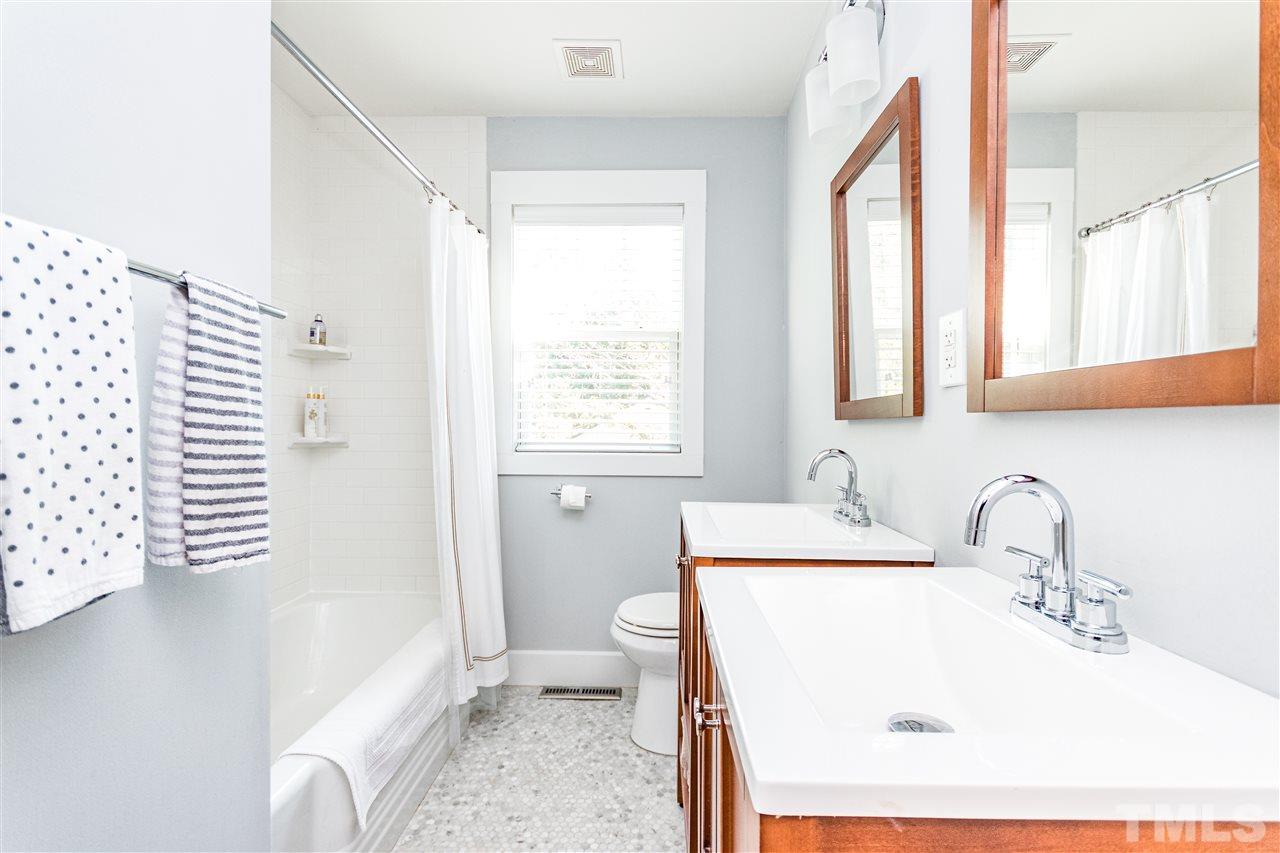 315 1/2 Georgetown Road Raleigh, NC 27608 - Photo 15 of 27