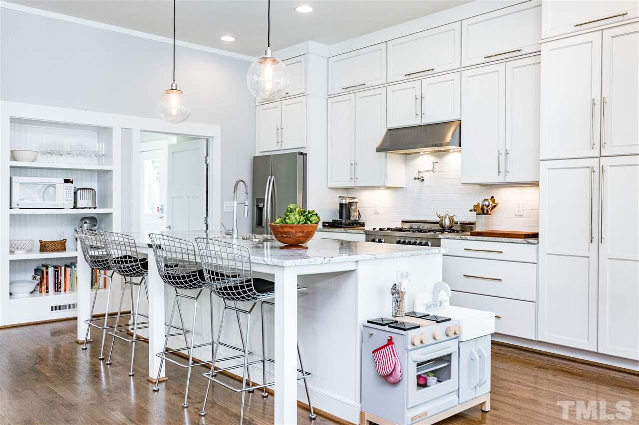 315 1/2 Georgetown Road Raleigh, NC 27608 - Photo 5 of 27