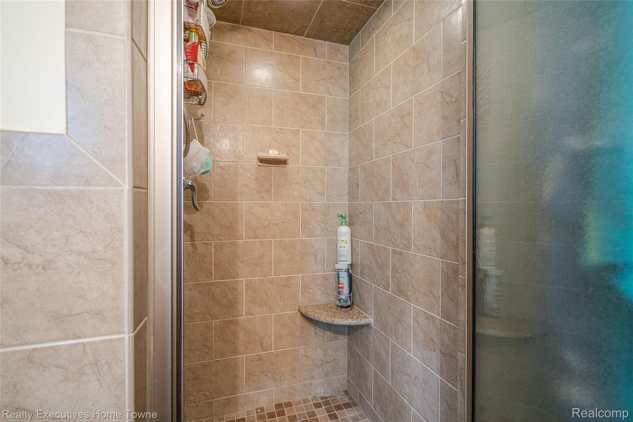 33876 Mulvey Road Fraser, MI 48026 - Photo 27 of 36 Mulvey-26.jpg