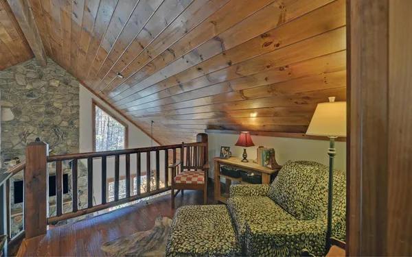 $599,900 | 483 Vineyard Creek Way, Murphy, NC 28906