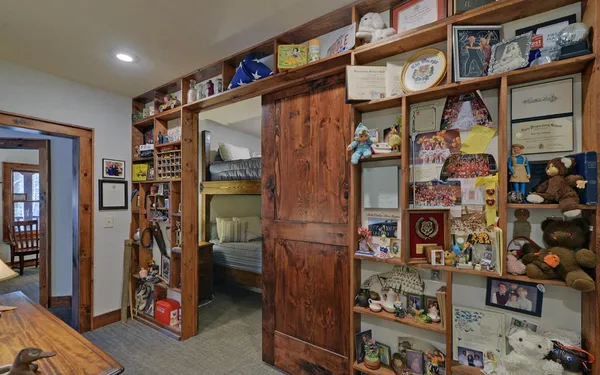 $599,900 | 483 Vineyard Creek Way, Murphy, NC 28906