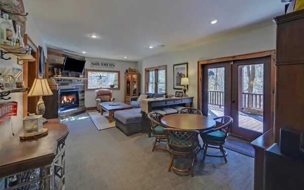 $599,900 | 483 Vineyard Creek Way, Murphy, NC 28906