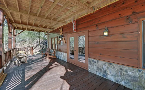 $599,900 | 483 Vineyard Creek Way, Murphy, NC 28906