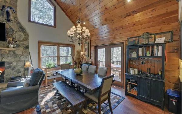 $599,900 | 483 Vineyard Creek Way, Murphy, NC 28906