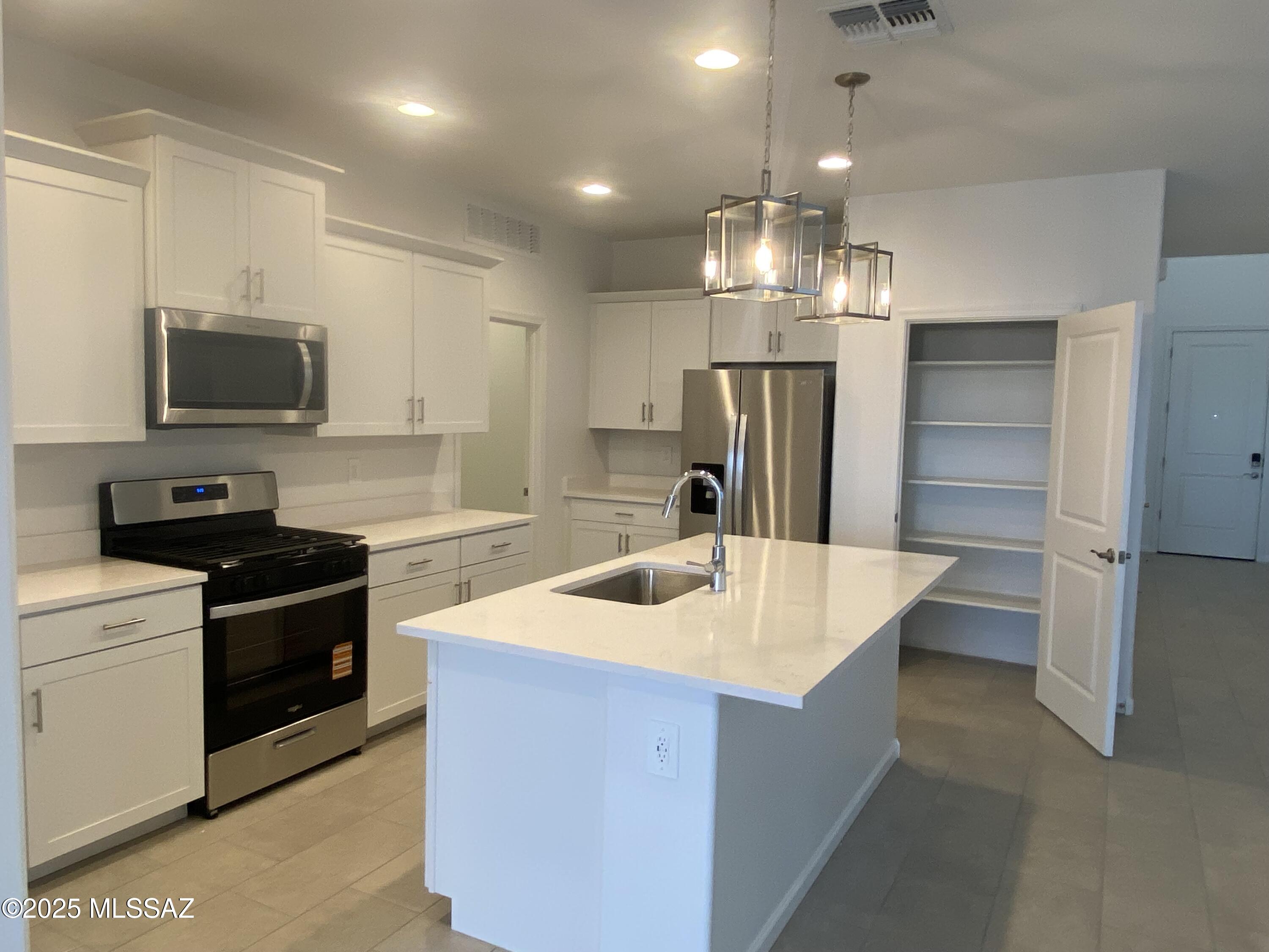 9830 West Galveston Road Marana, AZ 85658 - Photo 8 of 15