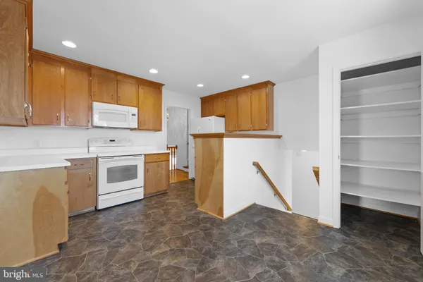 $829,000 | 2513 Hillwood Place, Charlottesville, VA 22901