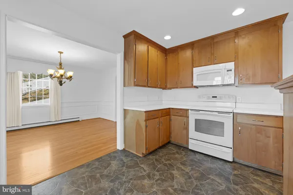 $829,000 | 2513 Hillwood Place, Charlottesville, VA 22901