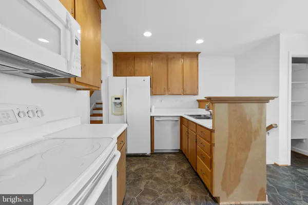 $829,000 | 2513 Hillwood Place, Charlottesville, VA 22901