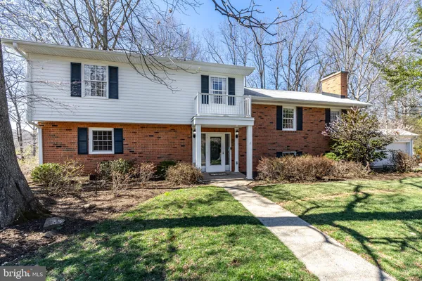 $829,000 | 2513 Hillwood Place, Charlottesville, VA 22901
