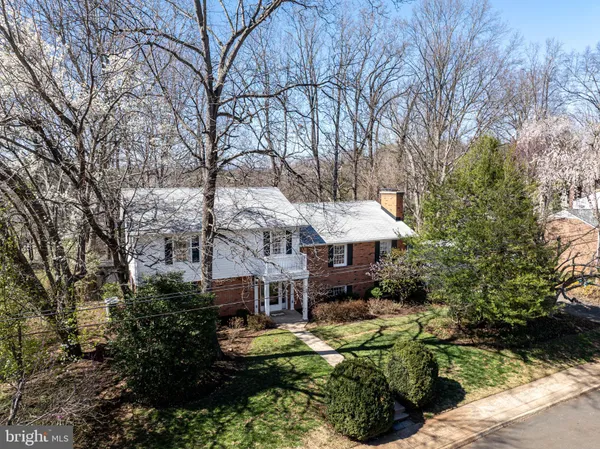$829,000 | 2513 Hillwood Place, Charlottesville, VA 22901