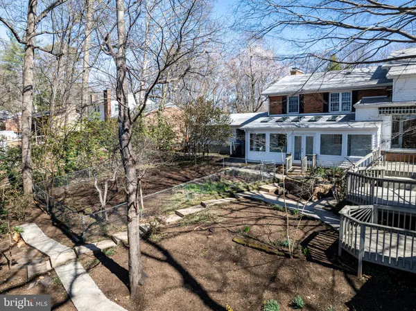 $829,000 | 2513 Hillwood Place, Charlottesville, VA 22901