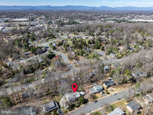 $829,000 | 2513 Hillwood Place, Charlottesville, VA 22901