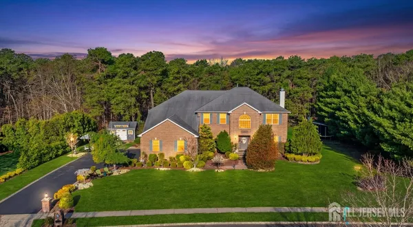 $1,690,000 | 2 Butternut Lane, Monroe Township, NJ 08831