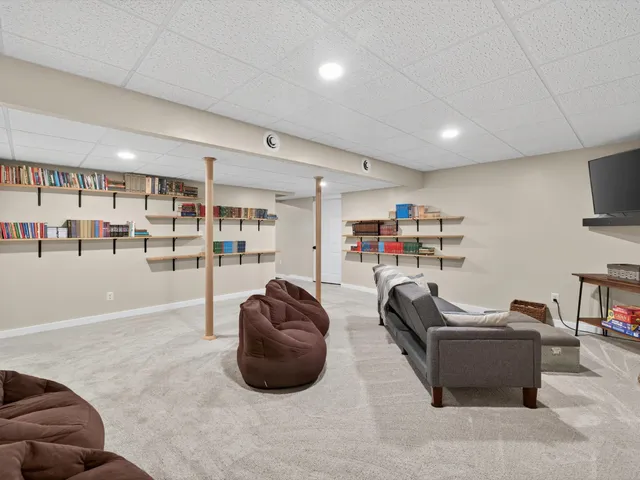 $599,900 | 9725 Dogwood Drive, Bon Aqua, TN 37025