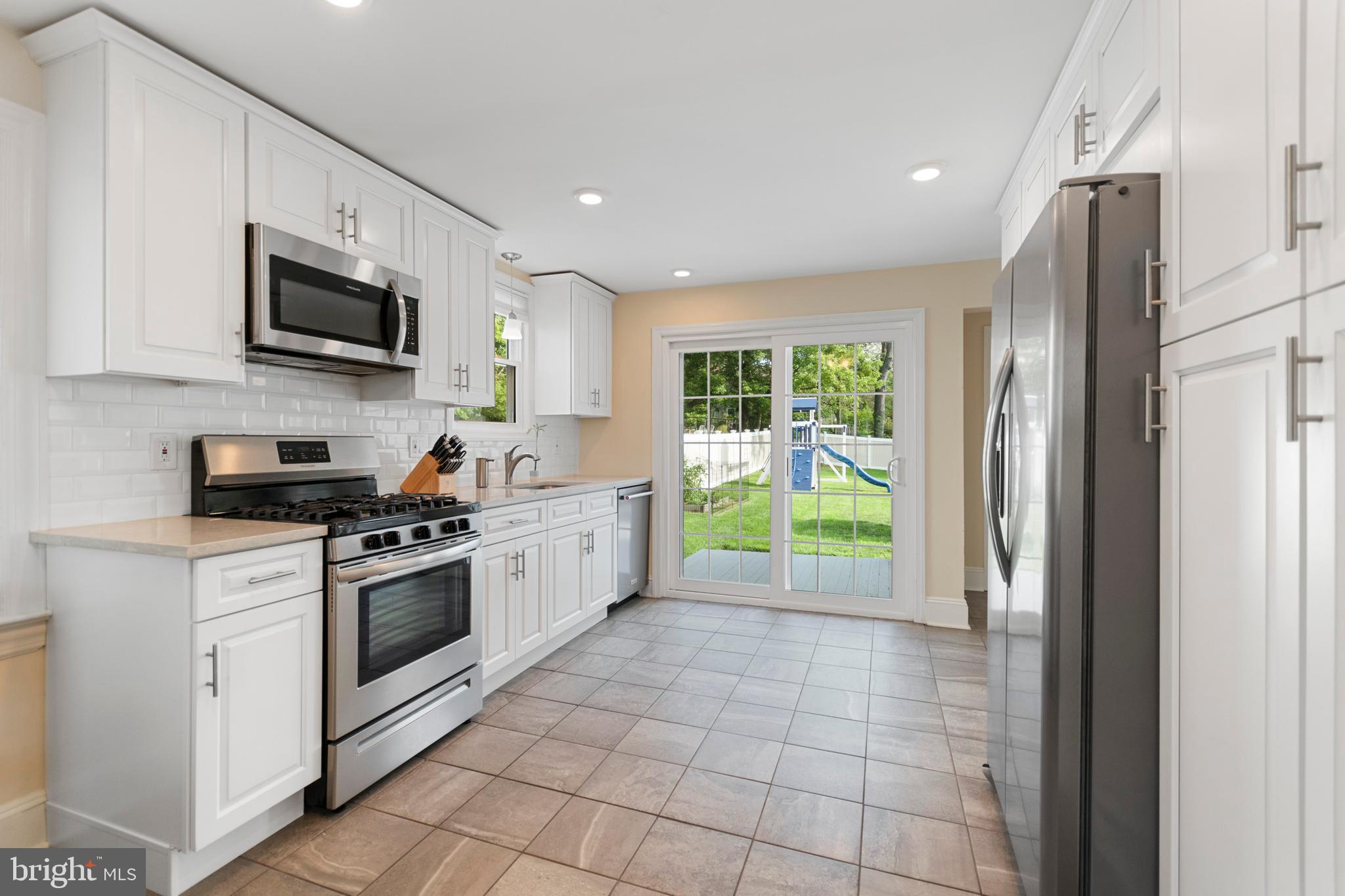 138 Roxboro Road Lawrenceville, NJ 08648 - Photo 12 of 30
