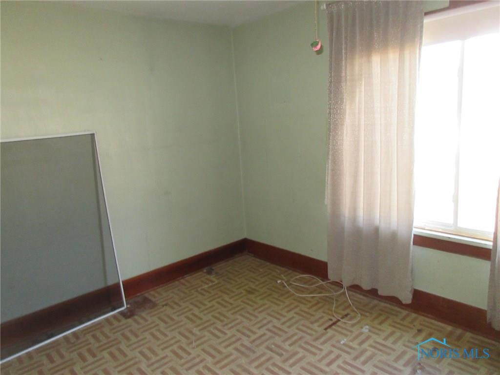 5832 Georgedale Road Toledo, OH 43613 - Photo 12 of 19 Gallery Image 12