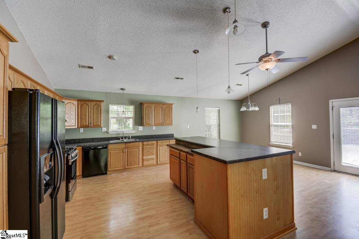 100 Tyger Meadow Road Travelers Rest, SC 29690 - Photo 7 of 30 Gallery Image 7