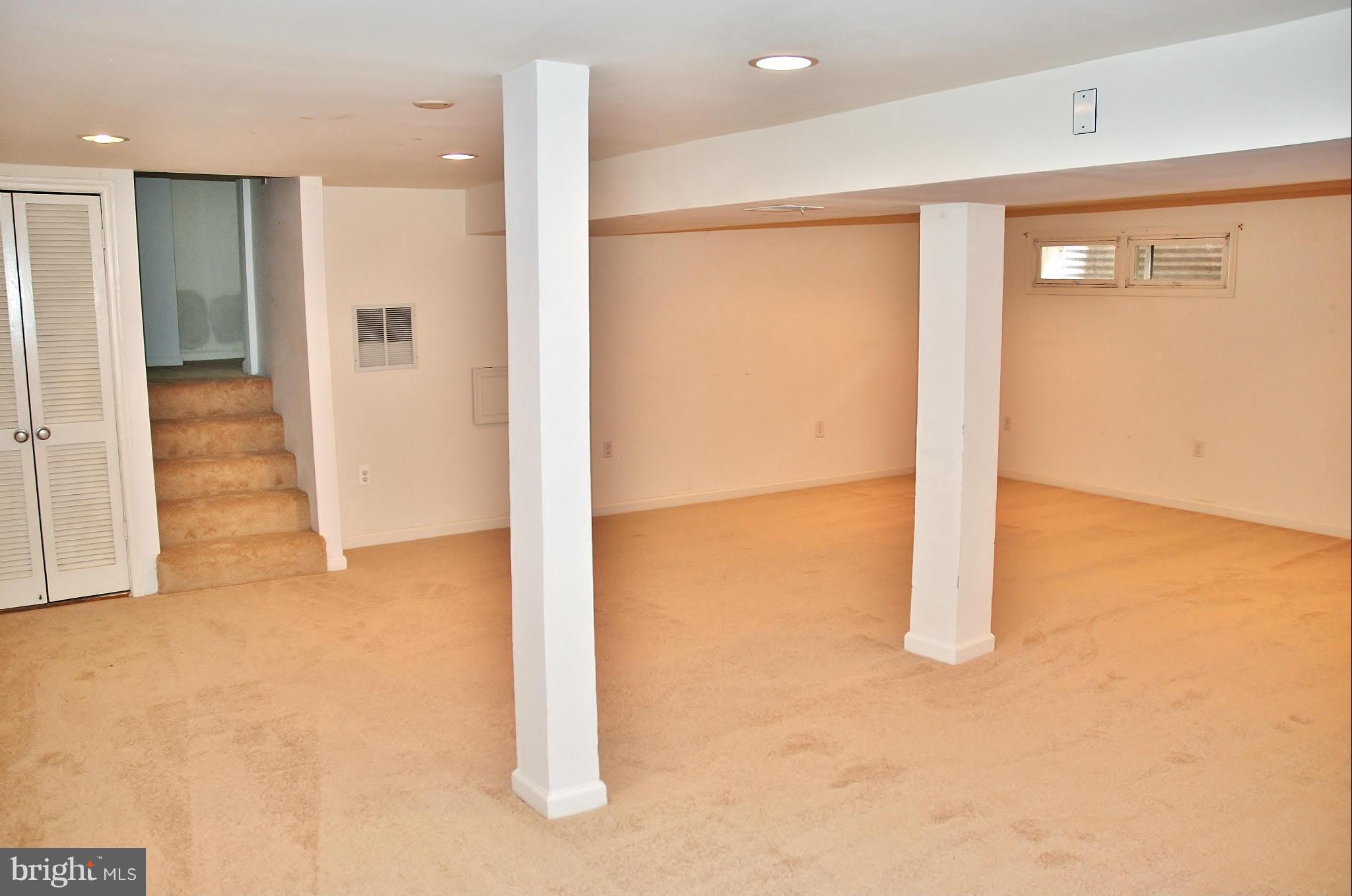 705 Whitaker Terrace Silver Spring, MD 20901 - Photo 19 of 30 Rec Room