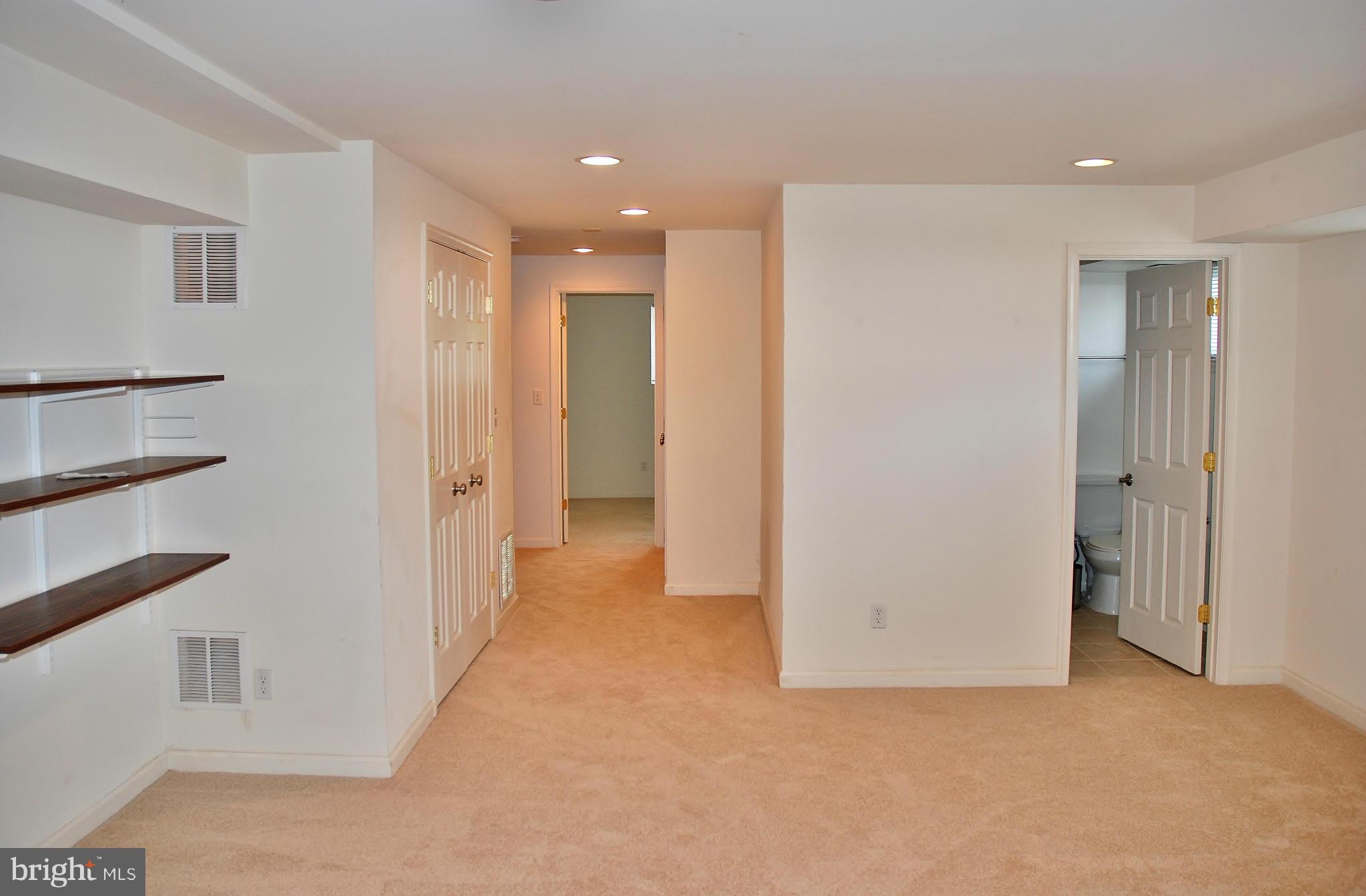 705 Whitaker Terrace Silver Spring, MD 20901 - Photo 25 of 30 Bedroom