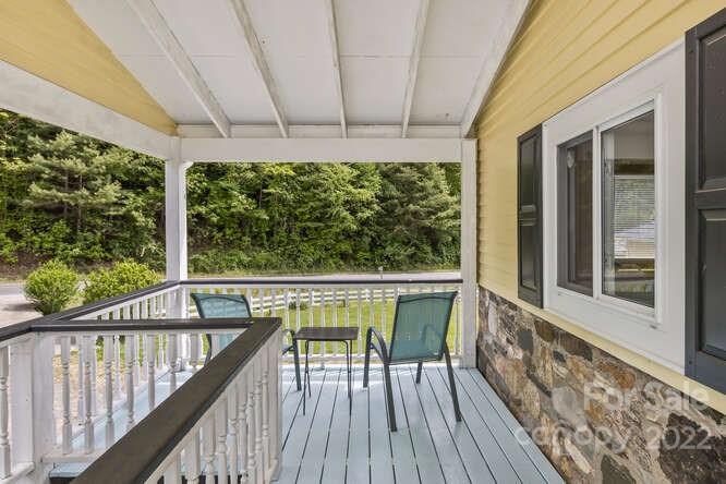 1411 Bailey Branch Road Burnsville, NC 28714 - Photo 29 of 40 a view of balcony with furniture