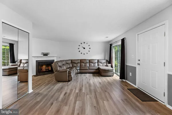 $2,500 | 66 Cheverny Court, Hamilton, NJ 08619