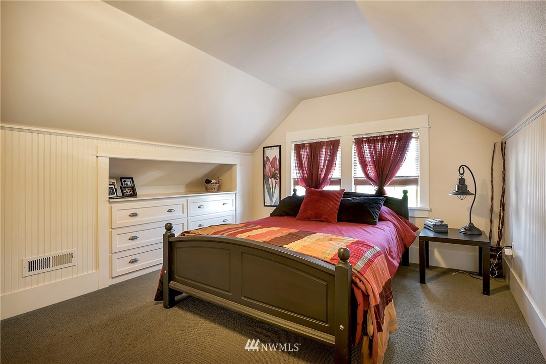 2212 Birch Bay Lynden Road Custer, WA 98240 - Photo 6 of 25