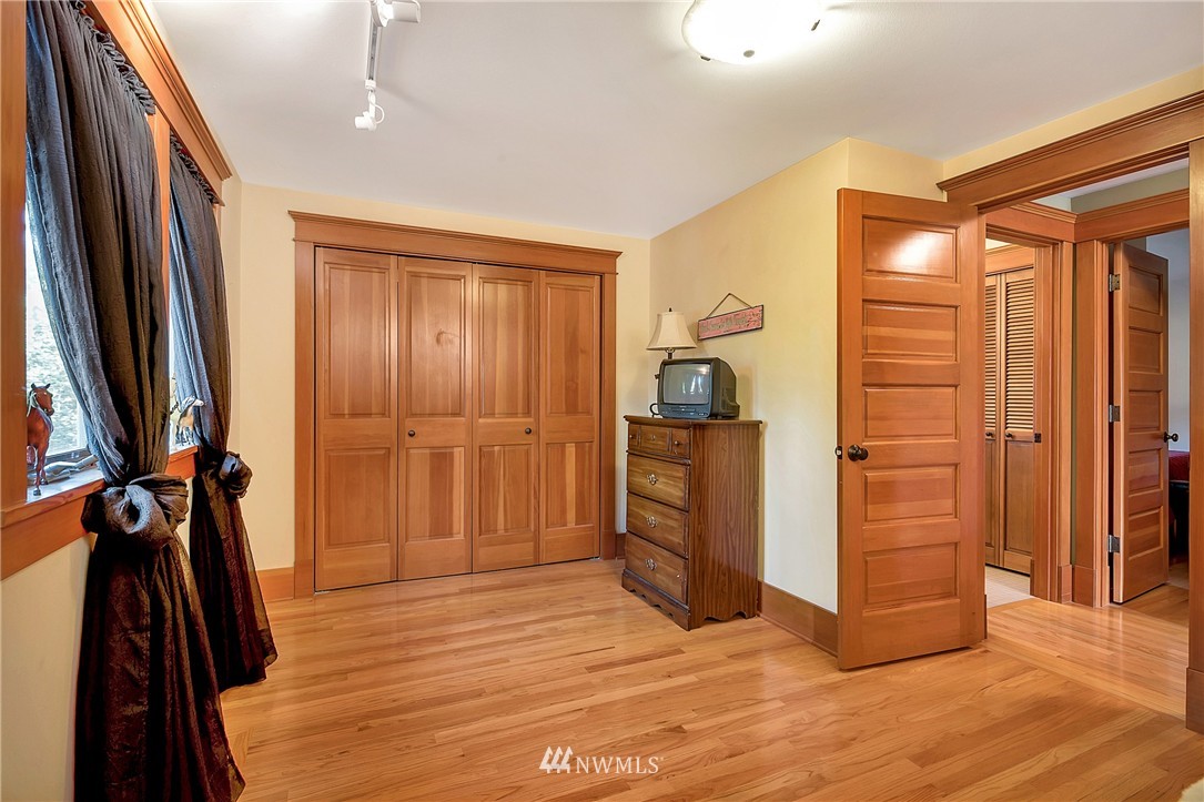 2212 Birch Bay Lynden Road Custer, WA 98240 - Photo 9 of 25