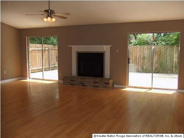 13752 Basin Court Baton Rouge, LA 70810 - Photo 2 of 13 Gallery Image 2