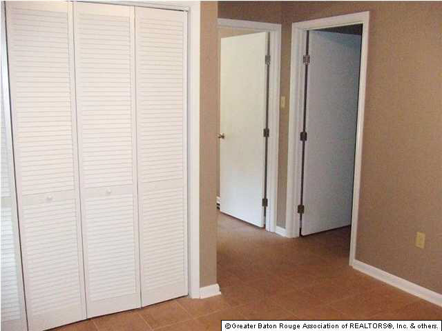 13752 Basin Court Baton Rouge, LA 70810 - Photo 8 of 13 Gallery Image 8