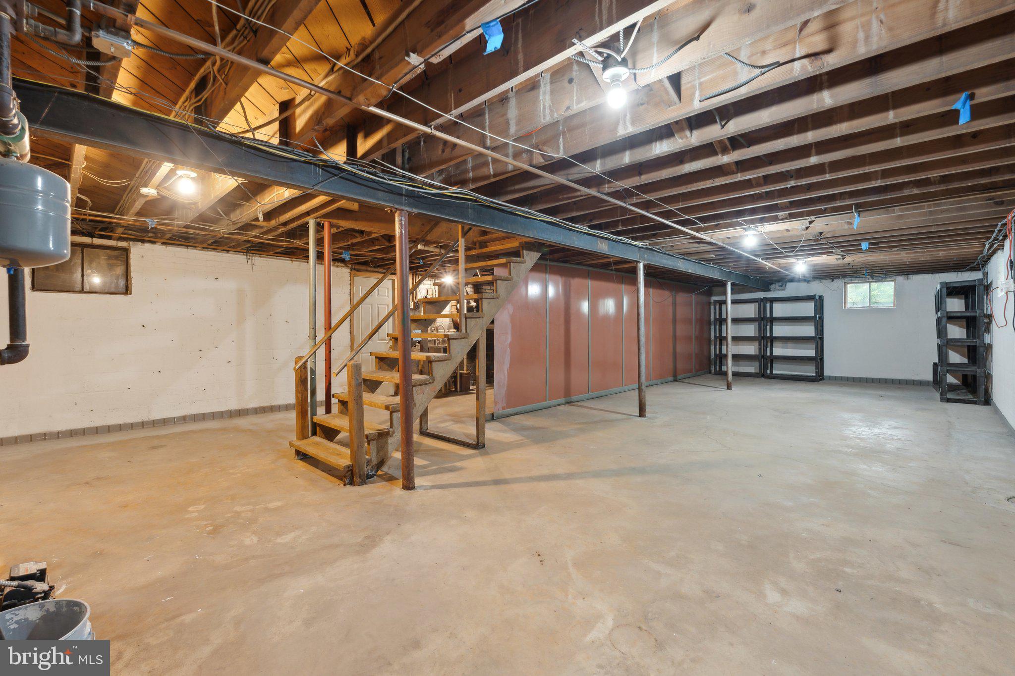 701 Notley Road Silver Spring, MD 20904 - Photo 56 of 60 a view of an empty room