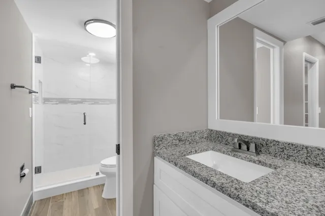 $449,000 | 24 Southeast Turtle Creek Drive, Unit F, Tequesta, FL 33469