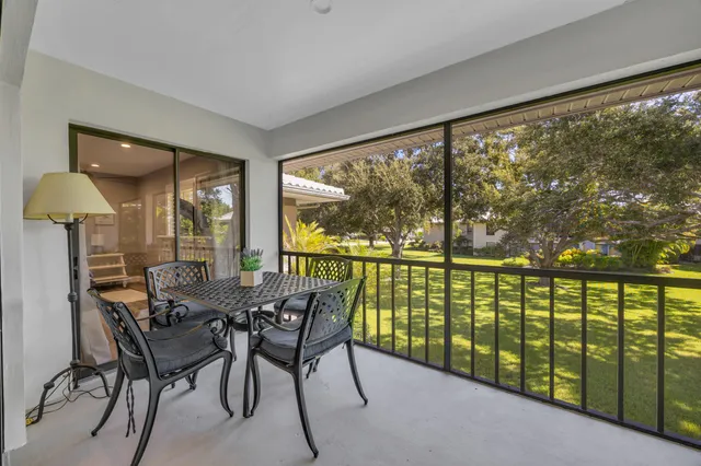 $449,000 | 24 Southeast Turtle Creek Drive, Unit F, Tequesta, FL 33469