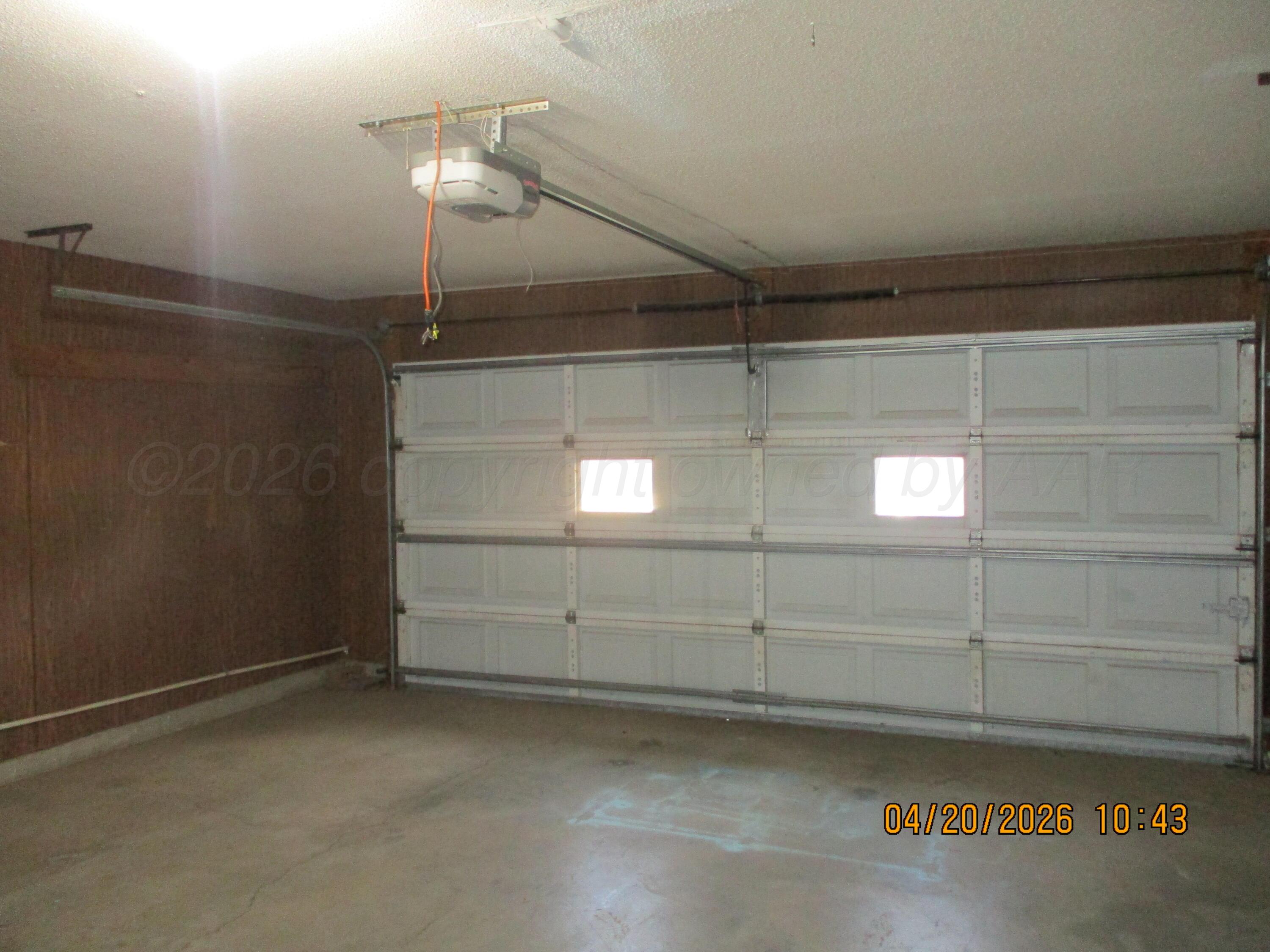 3407 Kingston Road Amarillo, TX 79109 - Photo 18 of 18 Garage